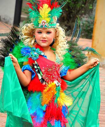 Remember the episode "Rumble in the Jungle" fierce <a href="/MissEdenWood/">Eden Wood®</a> suit made history!!!