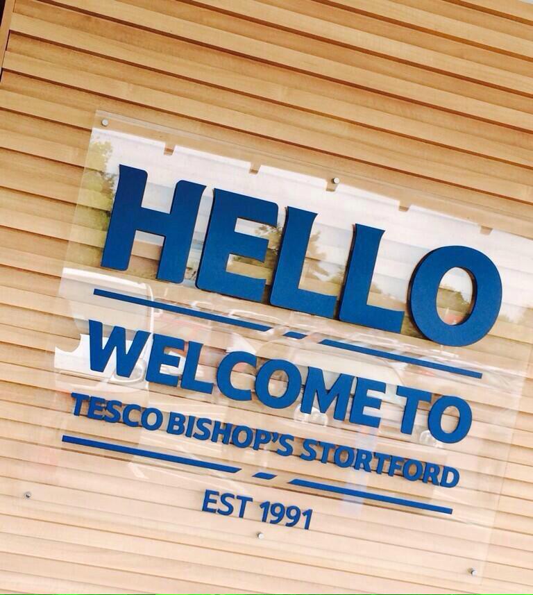 Natascha Aston tweet media