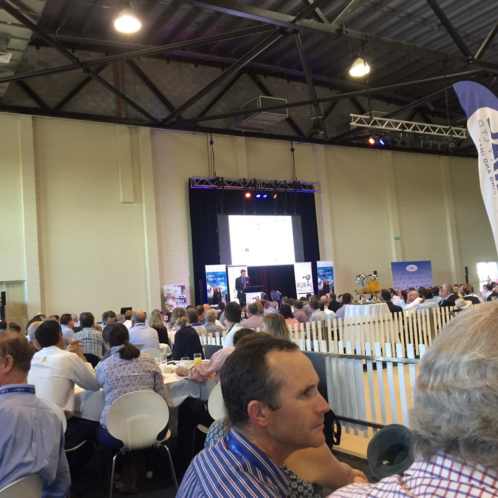 MarlinaWhop's tweet photo. @RuralPressClub breakfast #beef2015 @CaitlynGribbin @amymccosker http://t.co/MI0aELDJSb