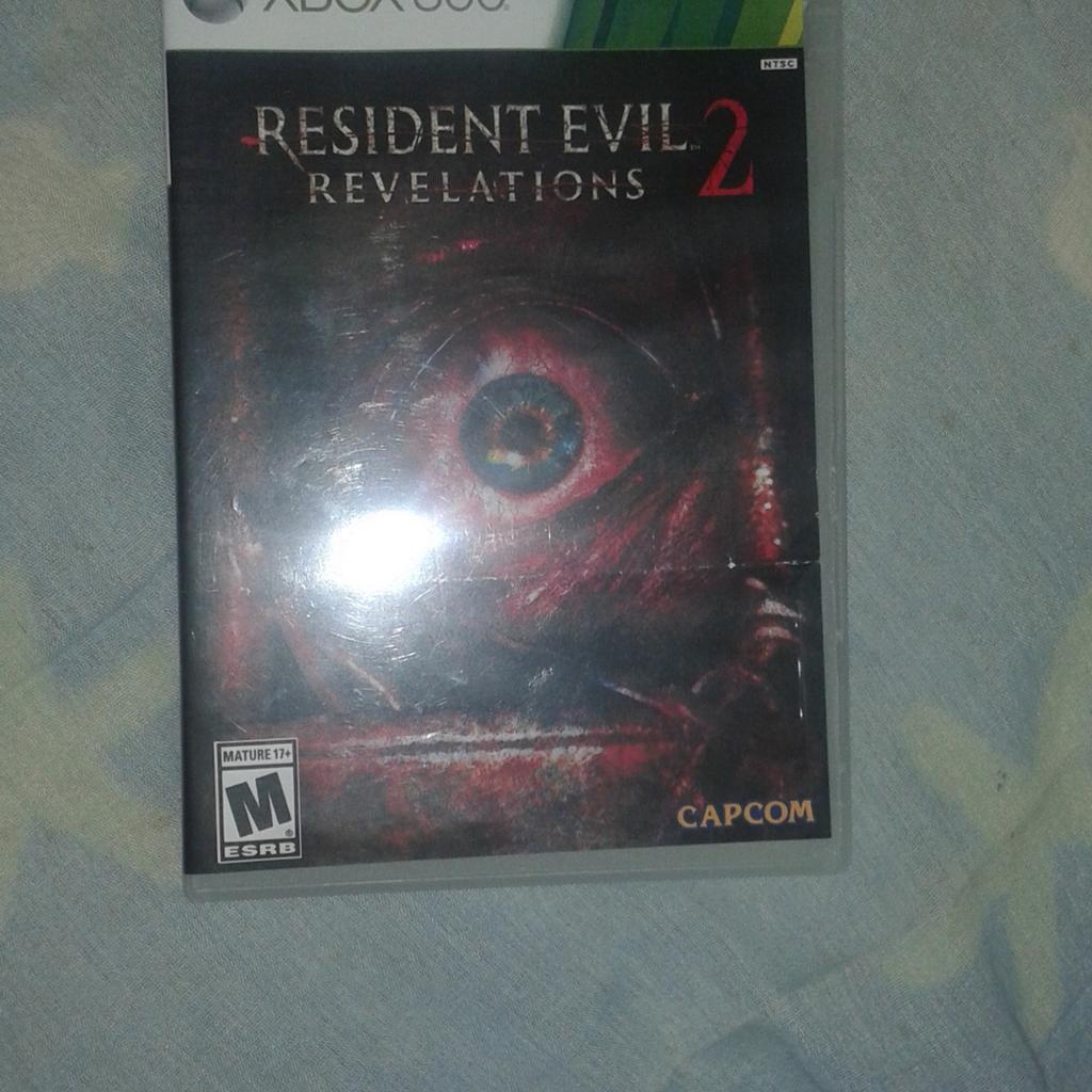 Raventeam342's tweet photo. Nada melhor do que passar a quarta feira jogando resident evil ainda mais em dupla com o RavenMegpoid 
#RavenHappy http://t.co/97B73ctora