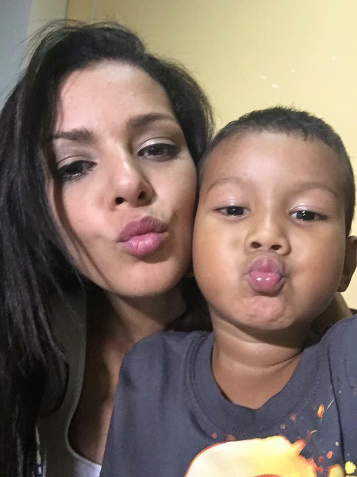 sussyvelasquez's tweet photo. Me encanta este niño, @nathalia_casco que hermoso.
he quedado pensando en él todos estos días!! 😍😍😍 #NBLNathalia http://t.co/8JCrD1EWae