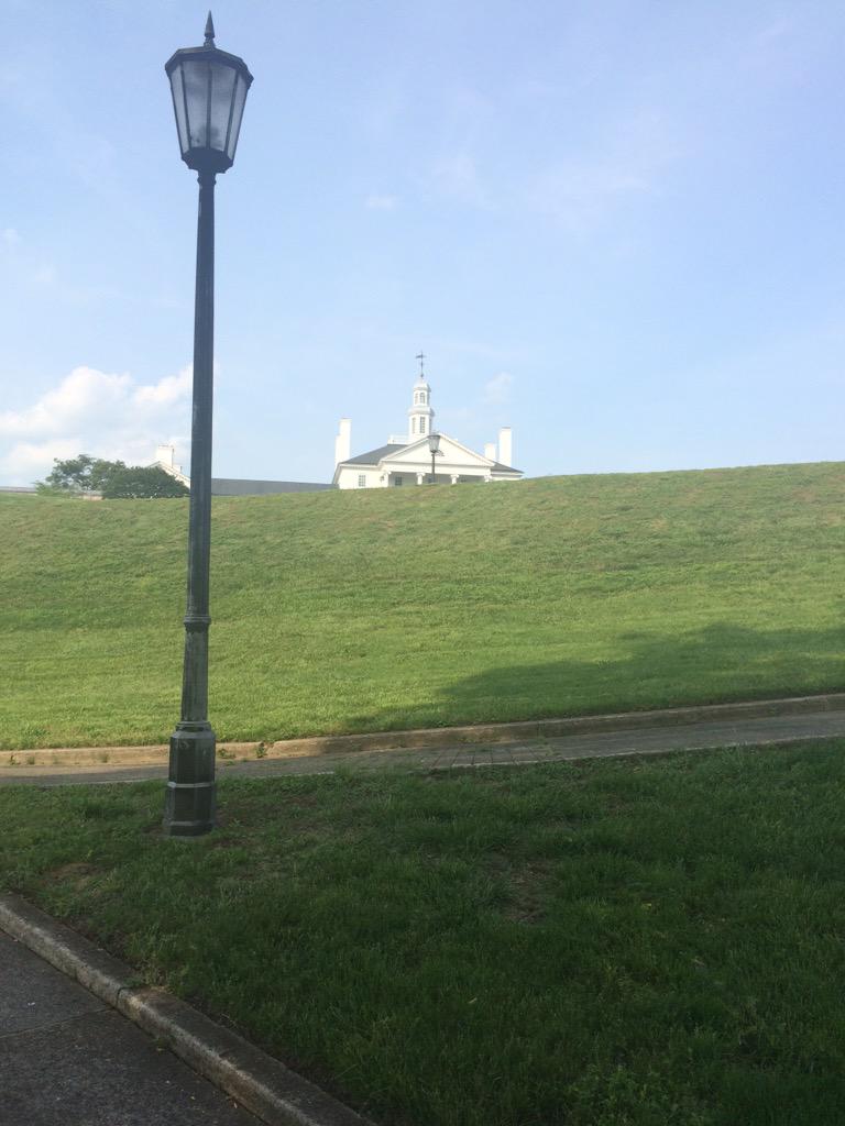 Ever notice how hills get steeper as the temperature rises? #roadtonyc #teamfriendship #nycmarathon #motherrunner