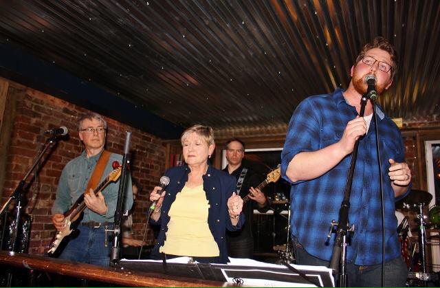 Crosscut2010's tweet image. Retweet if you like the blues.