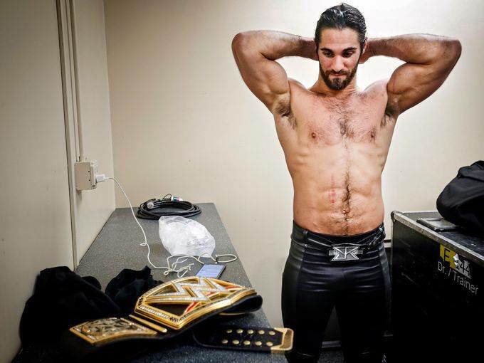 ThatGeekyTomboy's tweet photo. @WWERollins just being model material right now! ๐โค๏ธ #SethRollins #TheFutureIsHot http://t.co/fSO2tXqLzB