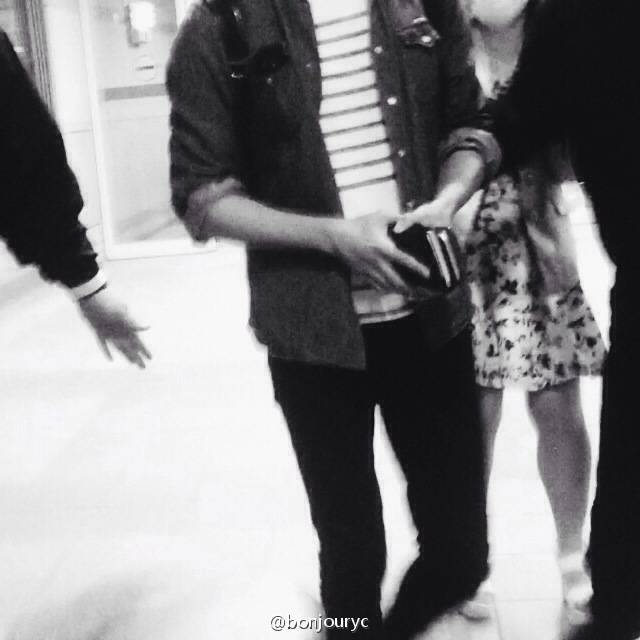 Embedded image permalink