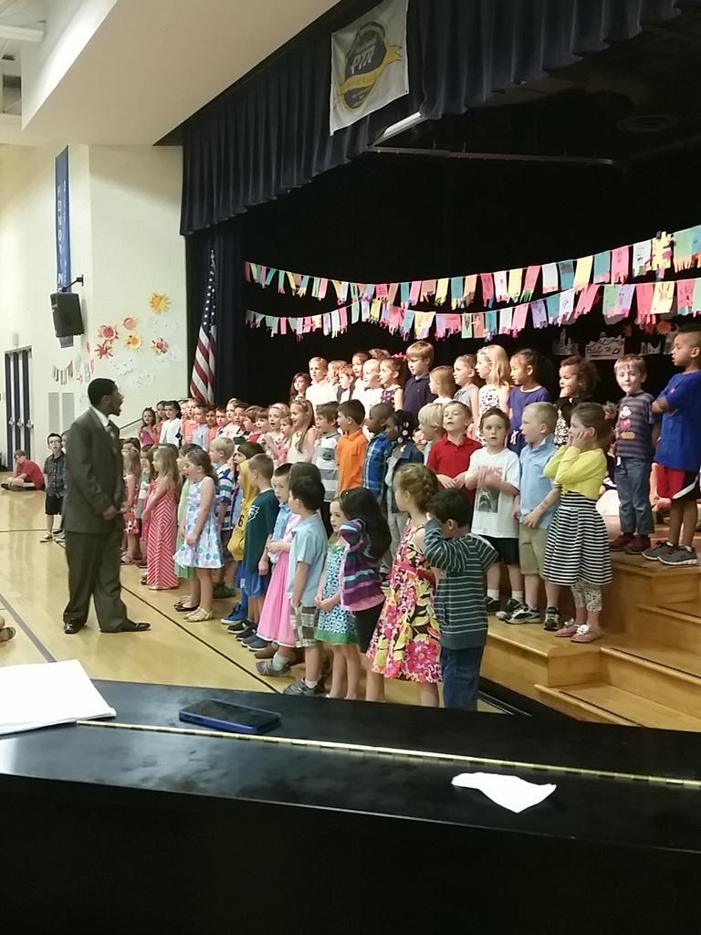 ENFIELD_SDST's tweet photo. 2nd kindergarten performance at the Enfield Festival of the Arts #EnfieldFOA @ENFIELD_SDST http://t.co/tLJ5BIFHJ3