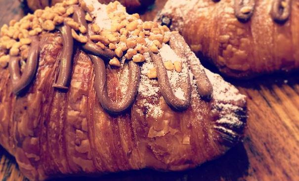Long____Shot's tweet image. OMG #yasss Nutella croissants now at #LongShot #nutella #croissant #nuttyfornutella #melbcafes