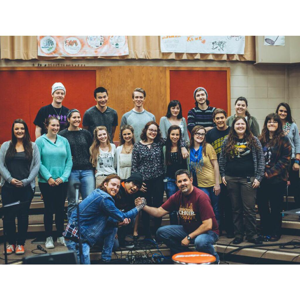 J E S S E L A W S O N tweet media