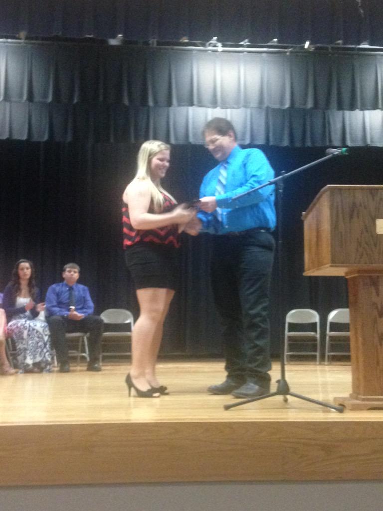 DKAS_Iowa's tweet image. Congrats to Jackie Rush for receiving the @Asgrow_DEKALB Dekalb award tonight in Griswold.