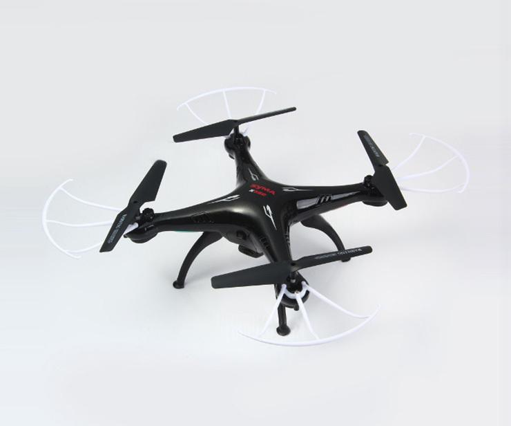 epic_byte's tweet photo. @elMercadoDF Drone SYMA X5SC-1 en color negro y con camara de 2MP  a solo $1,500, contamos con entrega inmediata http://t.co/rOyGxU8XIX