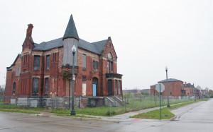 detroitnewsnow's tweet image. Billionaire Dan Gilbert, others plan ambitious redevelopment of historic Brush Park dlvr.it/9j461x #detroit