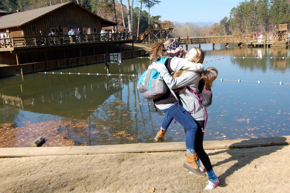 lizzie_deloach's tweet photo. Jumpin out of school like http://t.co/xxCxGv4avD