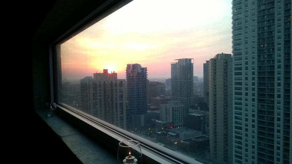 MavRaven's tweet image. Whats up @ericberg_de already on your way? #windowsitpro #party