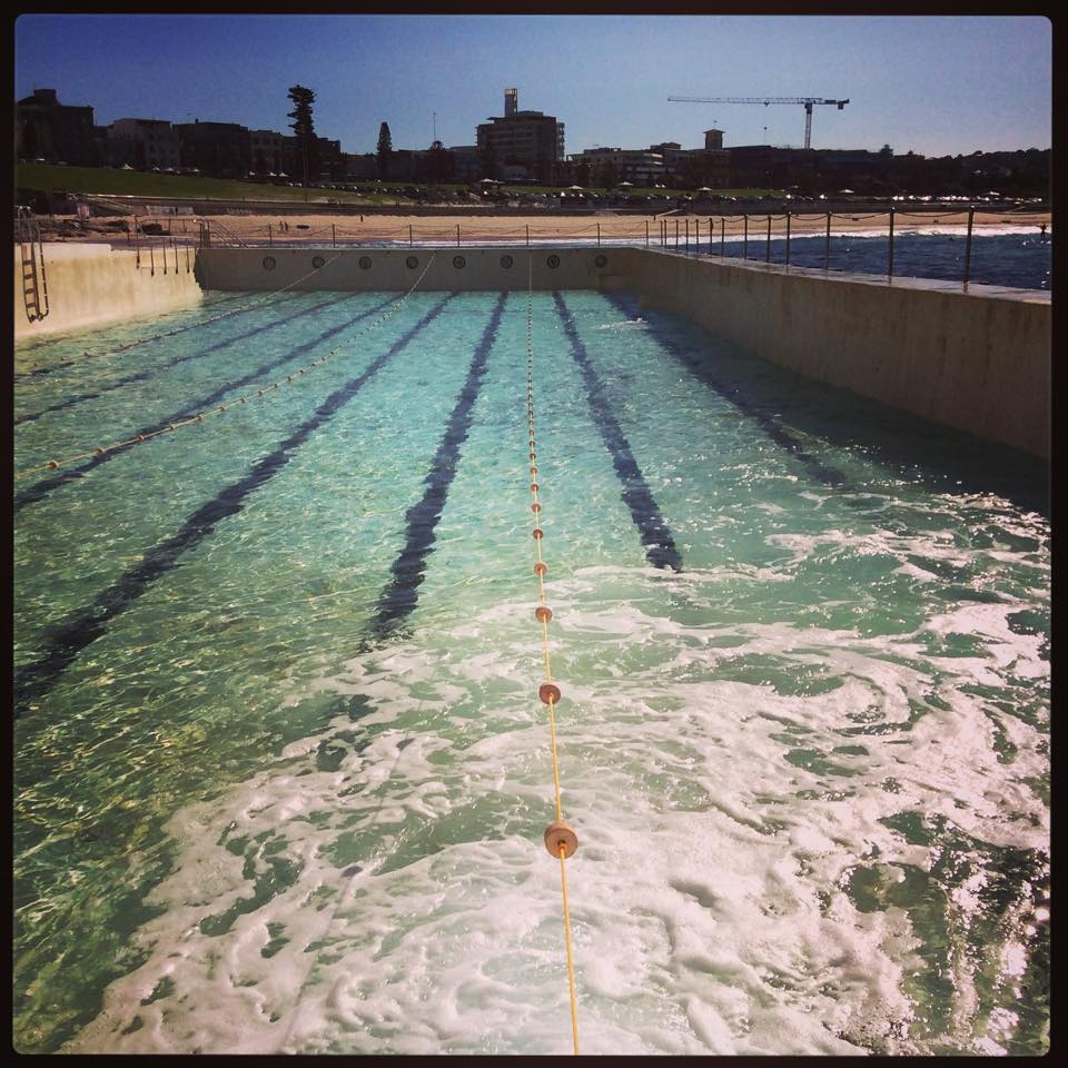 IcebergsBondi's tweet photo. Getting the pool clean for tomorrow. #Bondi #Bondiicebergs http://t.co/YQlAL8CGdJ