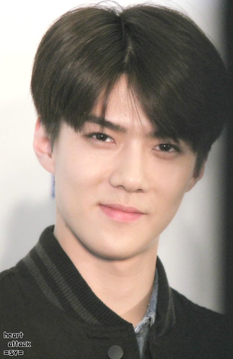 EXOXOXOID's tweet photo. [HQ] 150506 EXO Sehun in KMIX Grand Opening Store (cr: HeartAttackSY)
http://t.co/H86x26yB83
http://t.co/1x1PFWcyKE http://t.co/OqP71IA3jT