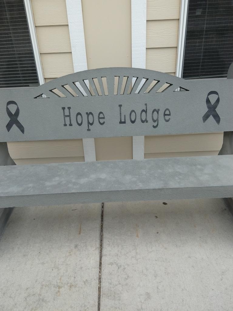 cenders1's tweet image. What a great evening meeting new people and serving up great food. #kmem