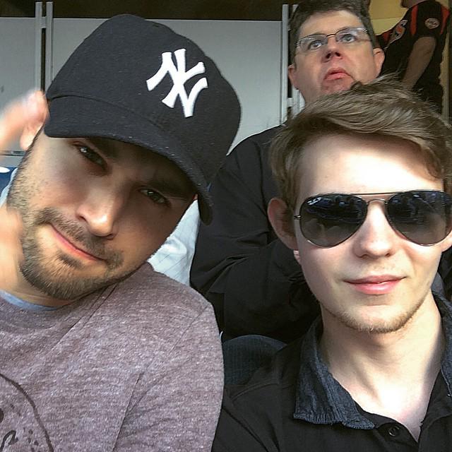 RobbieKay_ tweet picture