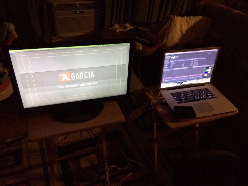 agarciatv's tweet image. Mobile editing station! #editingonthego