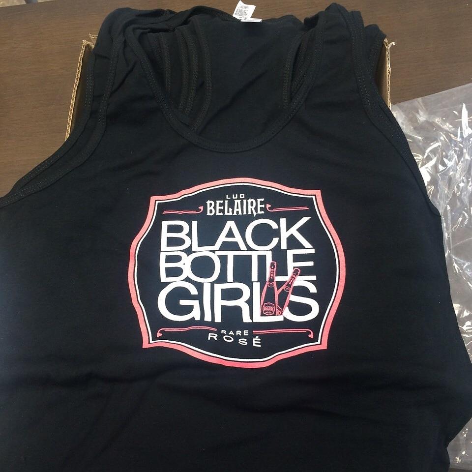 Deestyle12's tweet photo. Its Official!! My BlackBottleGirls shirts have finally arrived!!! Where my ladies at?? #BoomBoomRoom #DStyle http://t.co/3zZKxeKghd