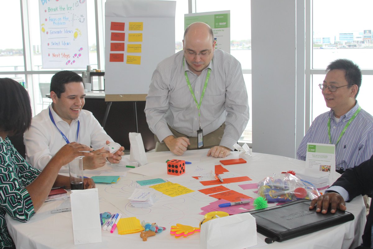 BASFCorporation's tweet photo. Michigan and Ohio employees at Jamming Session in Detroit brainstorming solutions to reduce #foodwaste #CSO150 #CSO52 http://t.co/itasRJPNjB
