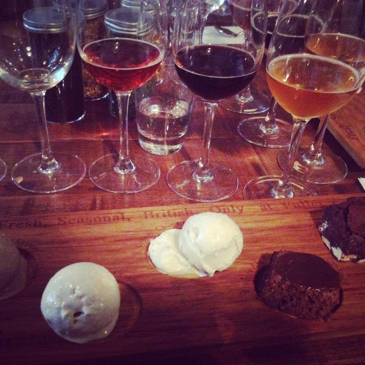 Ruth_c_Tucker's tweet photo. Tasting last night @TheParcelYard and @London_Pride @FullersBrewery, delicious food and beer matching, I'm a convert! http://t.co/0UGur7c6SV