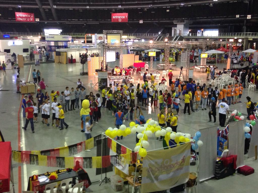 beiruty1981's tweet photo. TicTacToe made a "❤FLL" sign in the African Championship.Thanks FLL u brought us joy @firstlegoleague  @FIRSTweets http://t.co/C74ePOGu5M