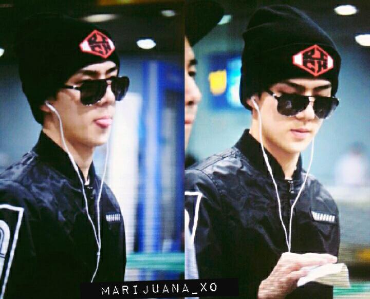 marijuana_xo's tweet photo. 150507 인천공항 #세훈 집에조심히가ㅏㅏㅏ 푹쉬어오빵!♡ http://t.co/GOjzGQP5li