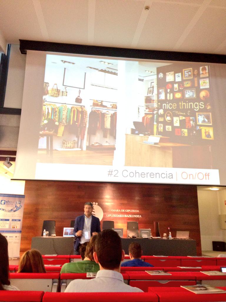 SocialSare tweet media