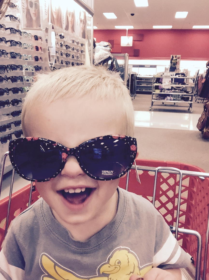 amandadeane3's tweet photo. Vibing runs in the family #retiredmodel #bleedredandkhaki #target #vibeisalive @OstromOSU @BornsteinMax http://t.co/2rarpMuC69