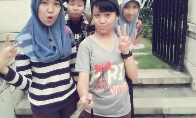 caca_valeta's tweet photo. my friends http://t.co/HJxBvhT5ee