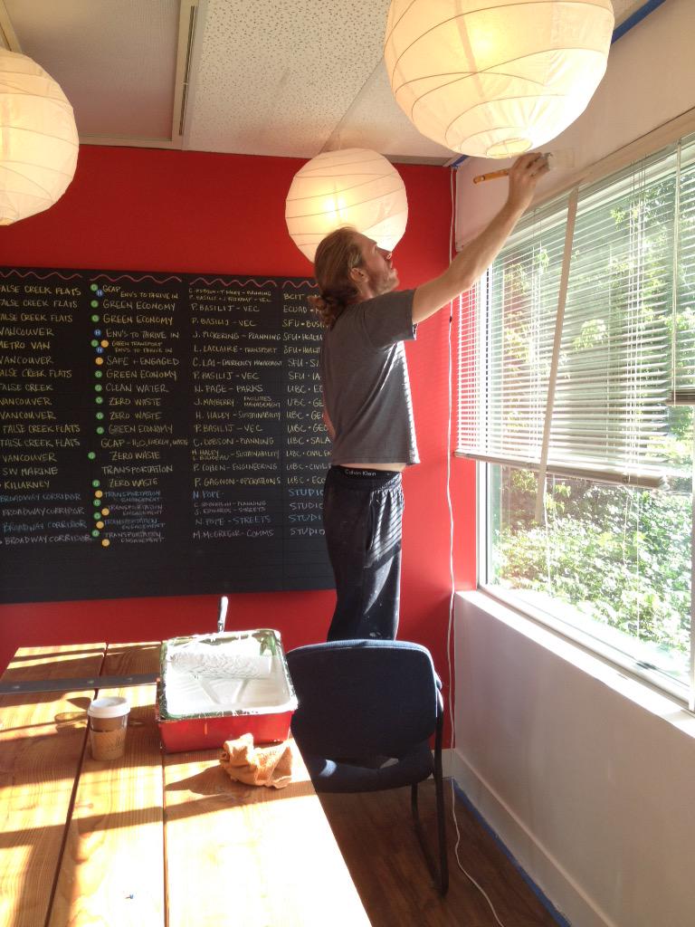 DuaneElverum's tweet photo. 19 days = Art of Cities @CityStudioVan. Teams of 4 from 8 Can. cities come to learn about our work. TY @jwmcconnell! http://t.co/p3eol30iDf