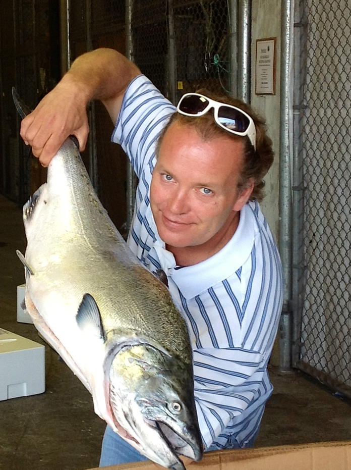OrganicOcean's tweet photo. Our Haida Gwaii Ivory Chinook on @MasterChefCDA this week! Sexy Dish! #canoecookoff @MichaelBonacini @ChefHorne http://t.co/lToK8PrBwJ