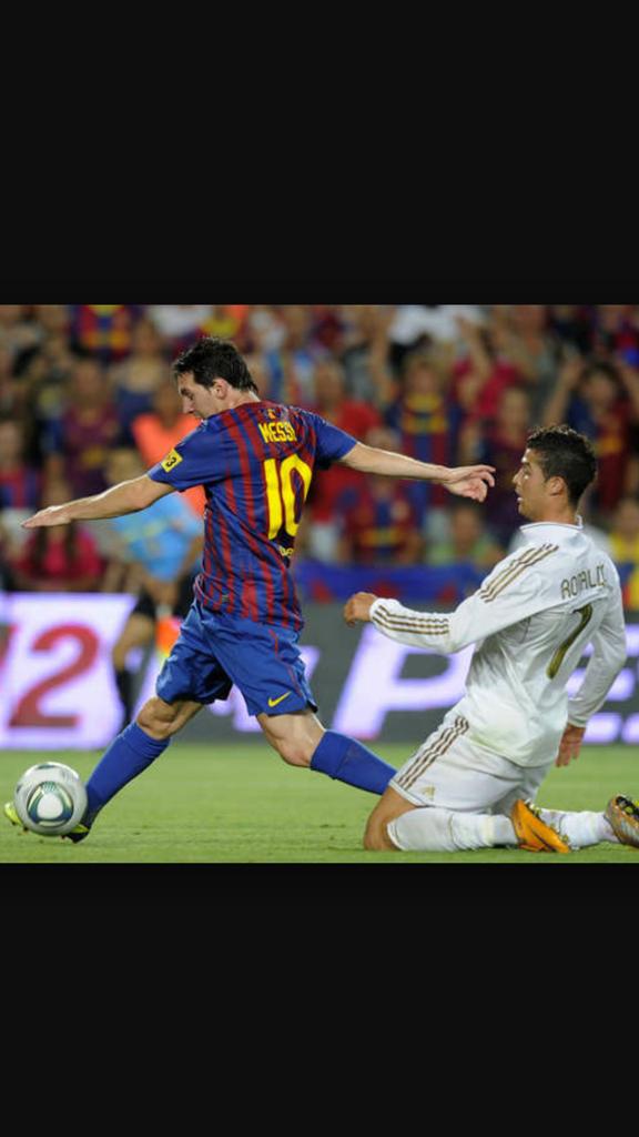 Jorgiko90's tweet photo. @ManelPela toma ejemplo arrodilla te al rey del futbol http://t.co/IfKUHEiJgD