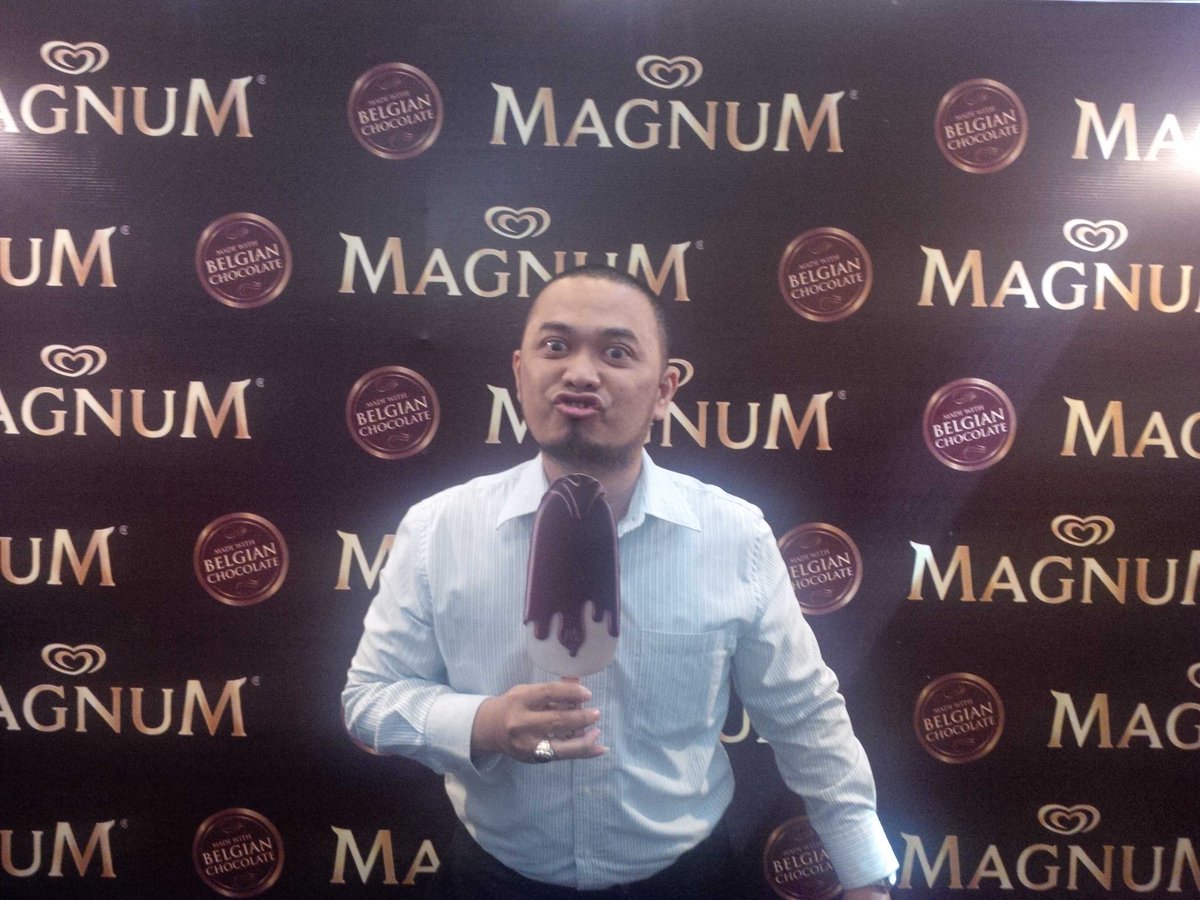 wendhy_prams's tweet photo. Makasih Magnum... #WeekOfJoyMagnum @MyMagnumID @merdekafm http://t.co/N32DC25fNO