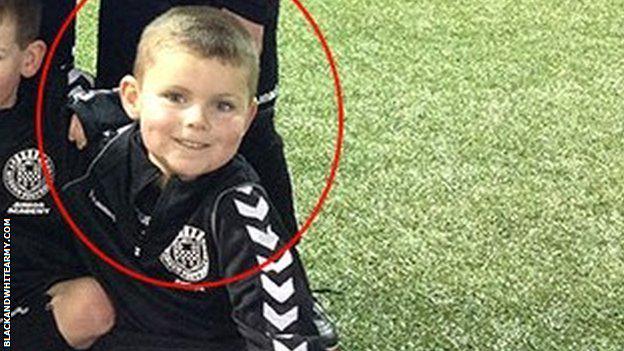 BBCSport's tweet photo. A six-year-old boy battling cancer has been voted as St Mirren's player of the year by fans http://t.co/4Q2FdcYSls http://t.co/vmhSdImJDZ