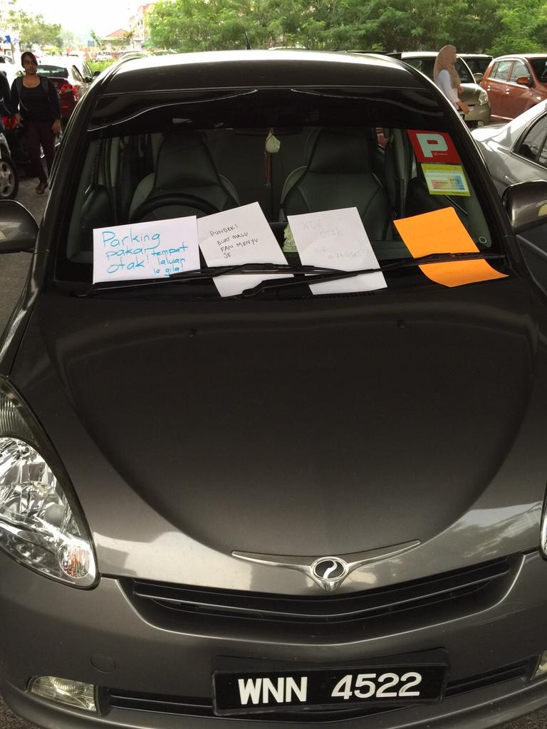 IffaRowiena's tweet image. Tak lawak weyh @LawakLahMSU