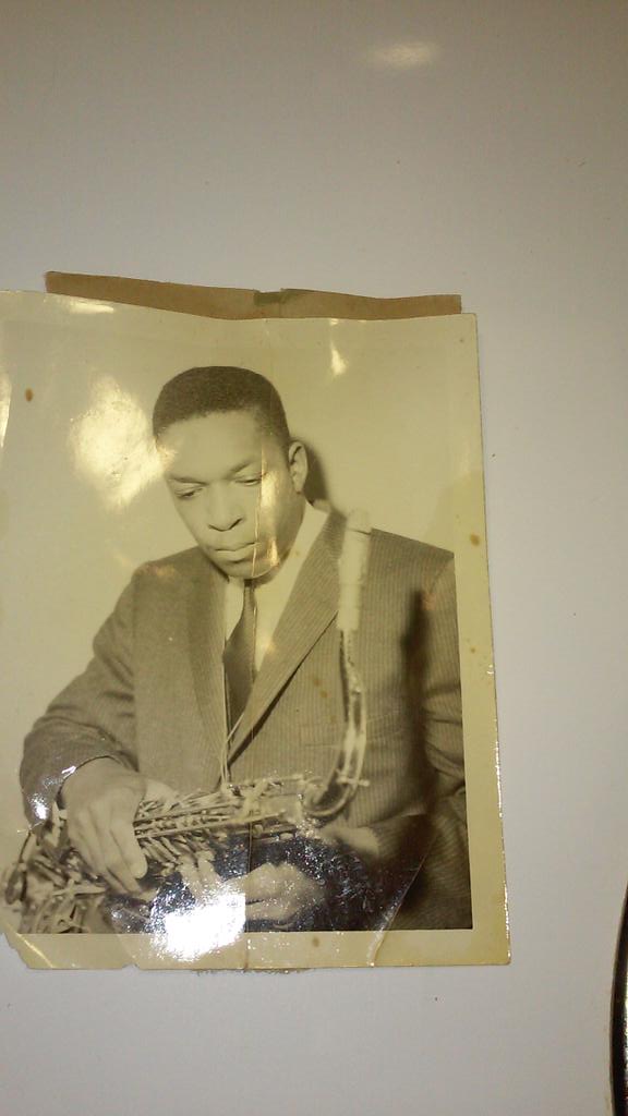 elise_flowers's tweet photo. @Ursalette @DemoFan24 @cantata21 @Kalaax008 @thepoliticalcat @fullofbalogna @docholly @londoncage johncoltrane NC http://t.co/NxehLKMRXA