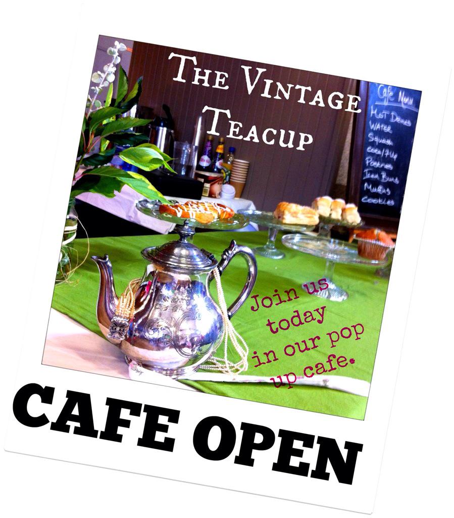 OakhamCraftFair's tweet photo. Pop into Oakham Quality Market THIS SATURDAY 10-3 FREE ENTRY at Victoria Hall over 25 local stalls #market #Exciting http://t.co/R6Ig16mRHT