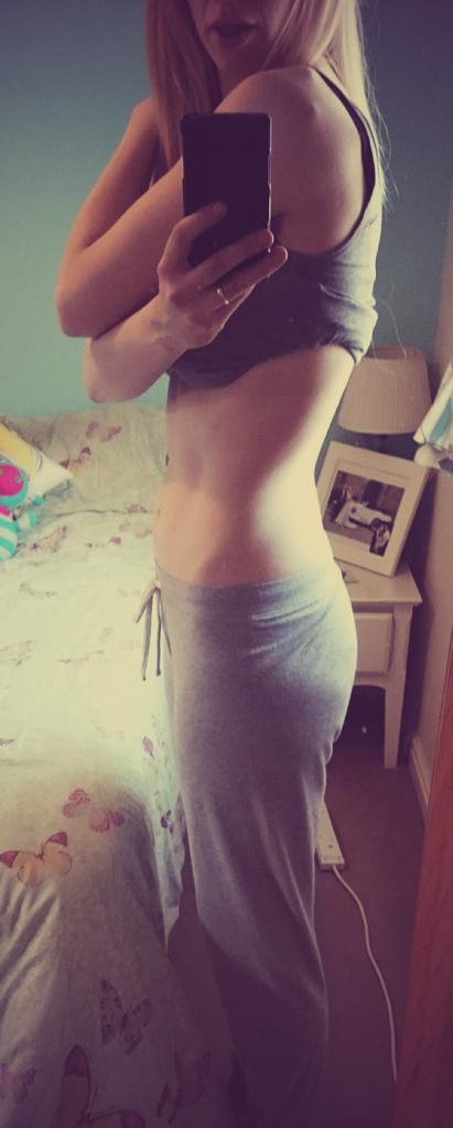 TeamStone08's tweet photo. Fresh from the #gym #Pumped #absgoals #AwesomeHardwork #doityourownway #hardworkpaysoff #StoneReps 💪👍 http://t.co/k55bvokIz2