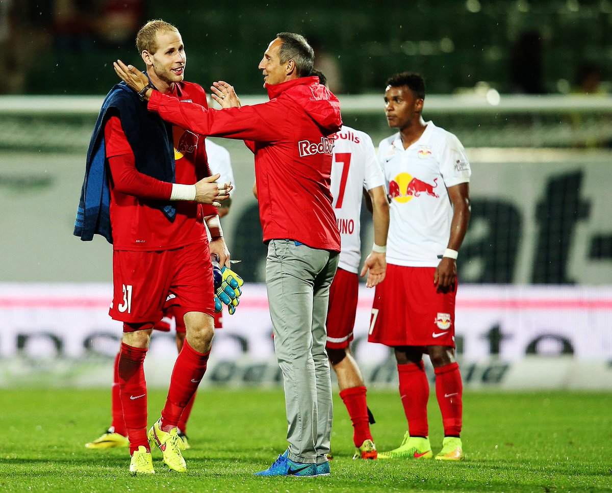 RedBullSalzburg's tweet photo. Cheftrainer #AH & #PG31 bei der #Pressekonferenz heute ab 13:00 Uhr vor #RBSADM #Damentag:http://t.co/TlYFQPRcIG http://t.co/dIvfiQafAo