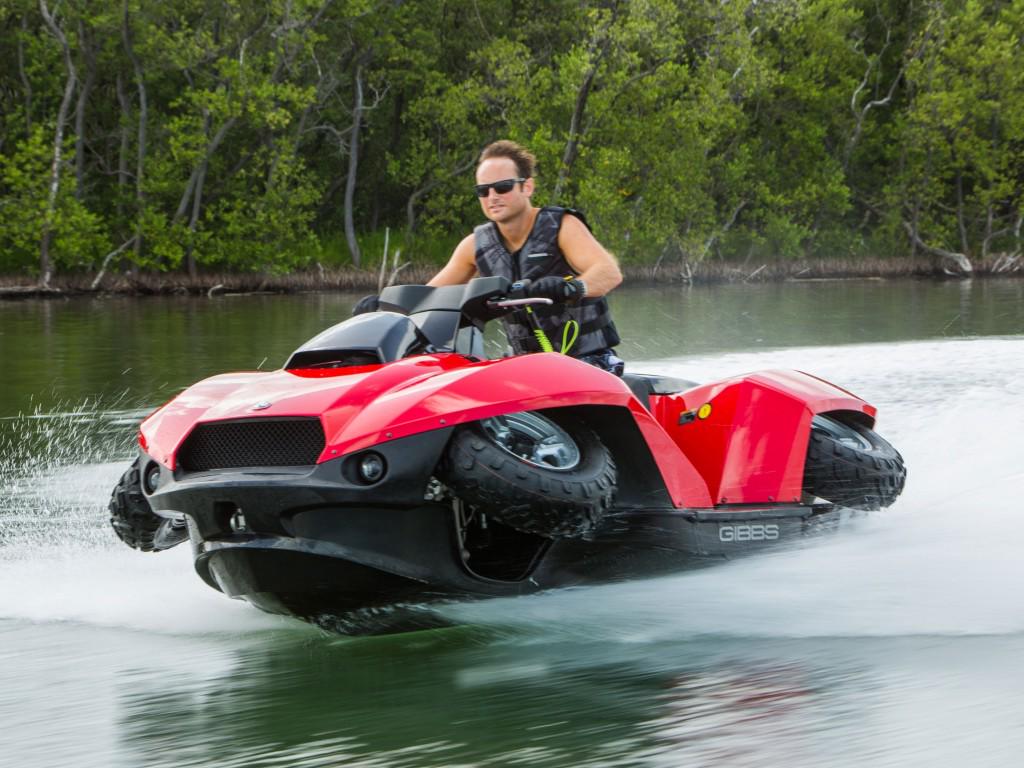 VideosFresh's tweet photo. ATV and motorcycle water - http://t.co/kYhoCf0RaR #Funny #FunnyVideo #VideoFresh http://t.co/z6y8Avg11x