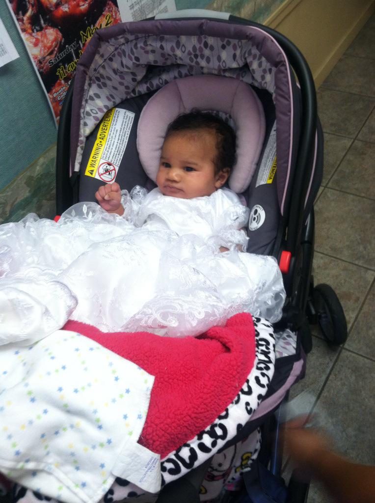 LoudForeign's tweet photo. That's daddy baby right here πππ₯π₯πππ―π―π― #ZaeWorld http://t.co/fdDnqIbRpt
