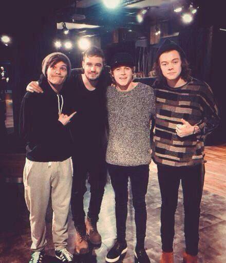 DirectionerFev7's tweet image. Love of my life❤️