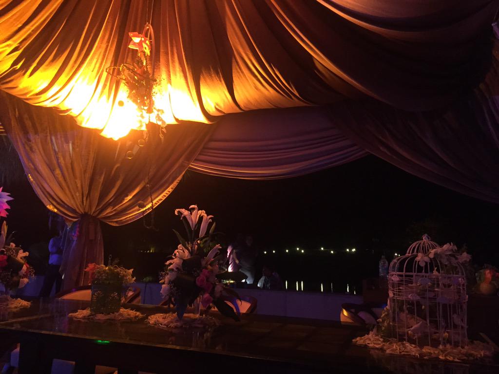 iamlakshmirai's tweet photo. Beautiful decor done by Farah, @taapsee n the team 😍 #newventure #weddingfactory #brilliant👍 amazing work #bdaybash👌🏻 http://t.co/Mh9jm5FIlc