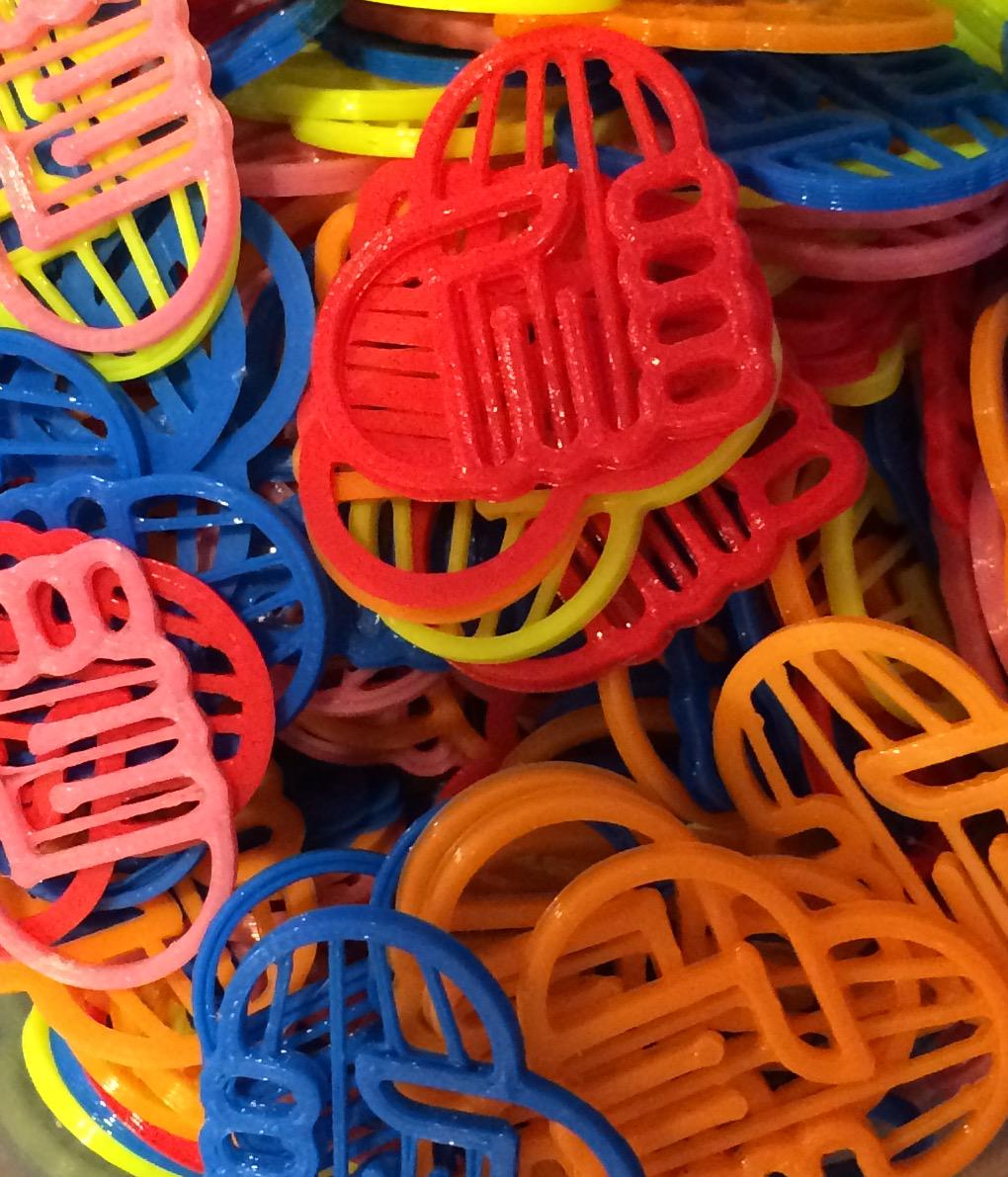 RT <a href="/jc_diamond/">JC Diamond</a>: These 3d printed <a href="/Enablethefuture/">Enabling The Future</a> trinkets are headed to the <a href="/makerfair/">Maker Fair</a> in California!