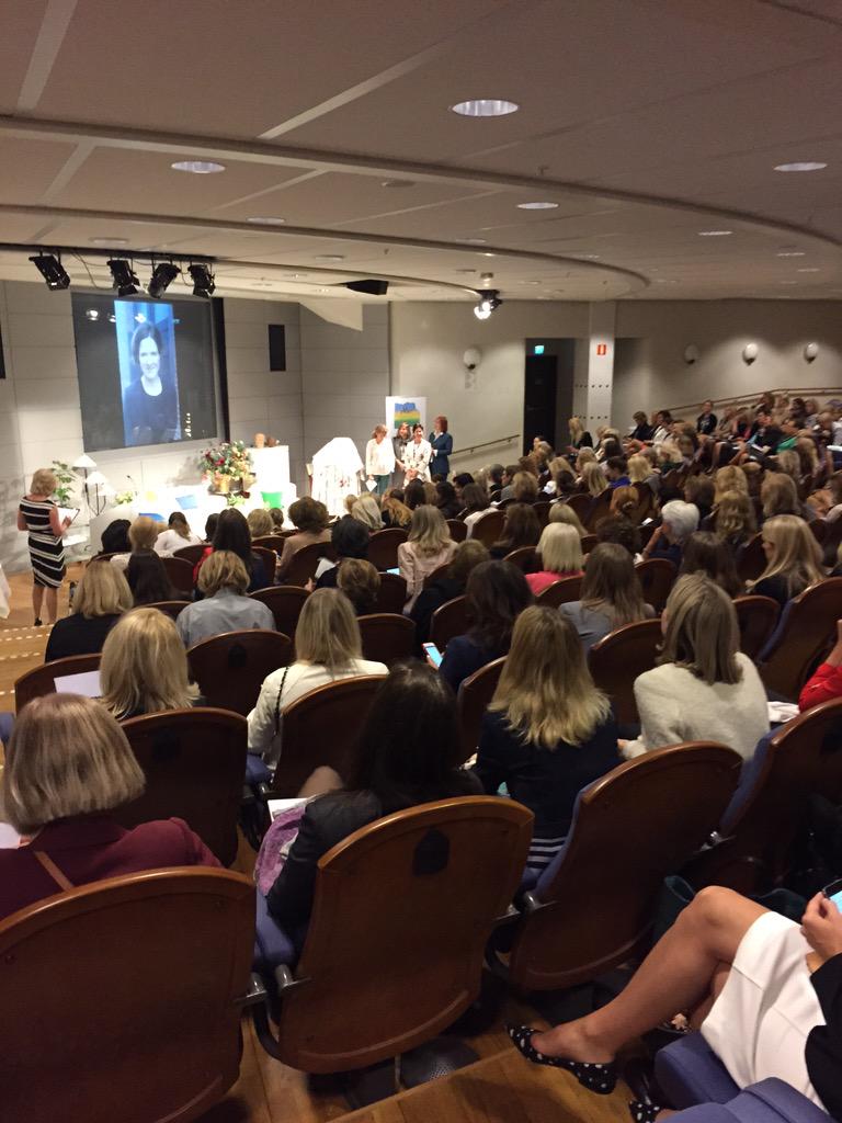 ElinMnsson's tweet photo. So much success in one room. #motivation #ewc2015 http://t.co/ukBCOyOOzY