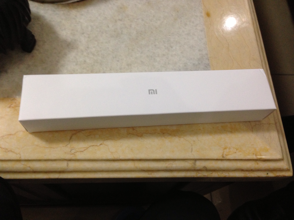 ashunyi's tweet photo. 小米排插 get。虽然从不喜欢小米，但这个排插的外观确认让人眼前一亮，定价也比公牛之流厚道多了😌 http://t.co/4h15Lvmw09