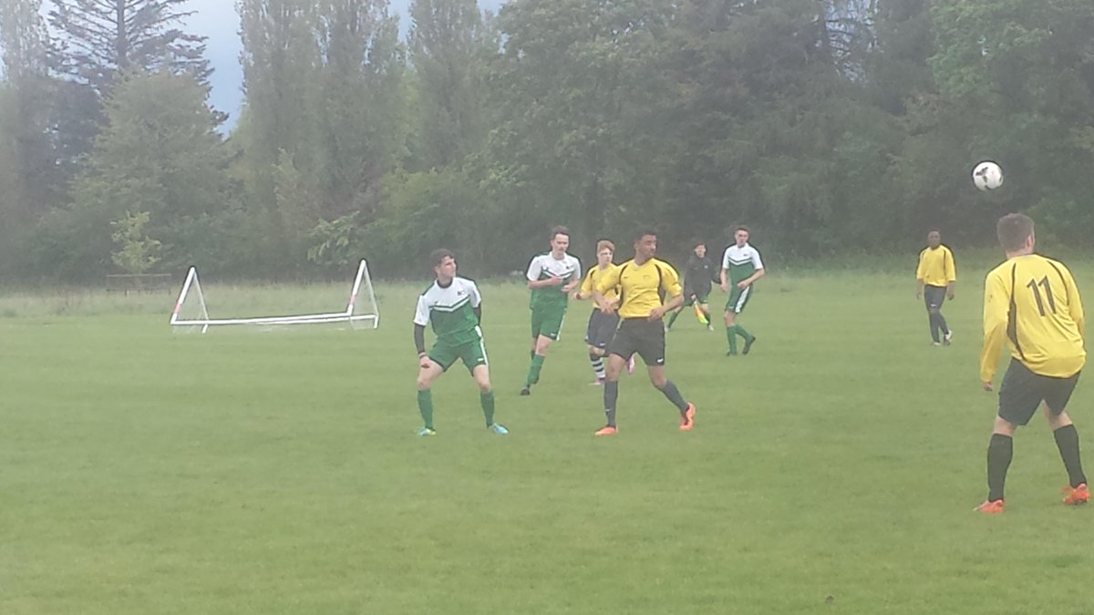 FootballBCA's tweet photo. @haydncarris http://t.co/jiGCEcQ9X9