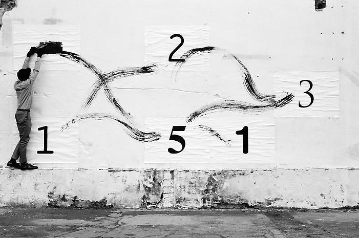 brababella's tweet image. #Streetart With Love - Le #performance interattive di #RobinRhode wp.me/p2eUTF-a9O #urbanart #arte #art