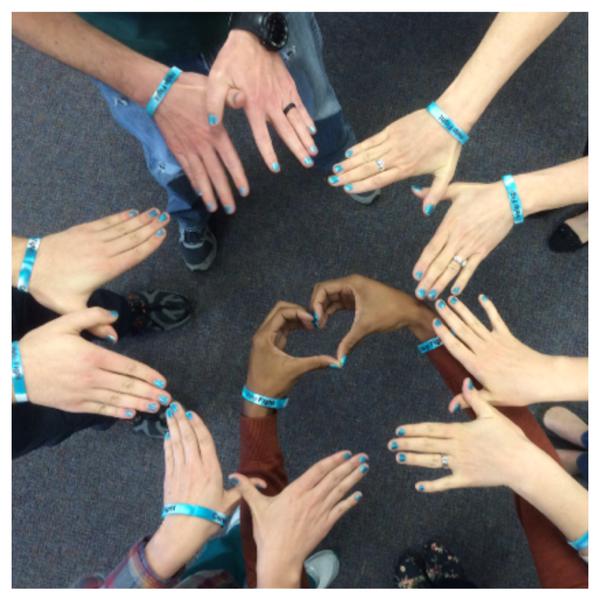 pearlmijn's tweet photo. I celebrate #Women of #Teal.RT if you do...☺ #PCOS #WorldOvarianCancerDay #Heart4Pcos #WOCD #womenofteal http://t.co/v3rjKv4e03
